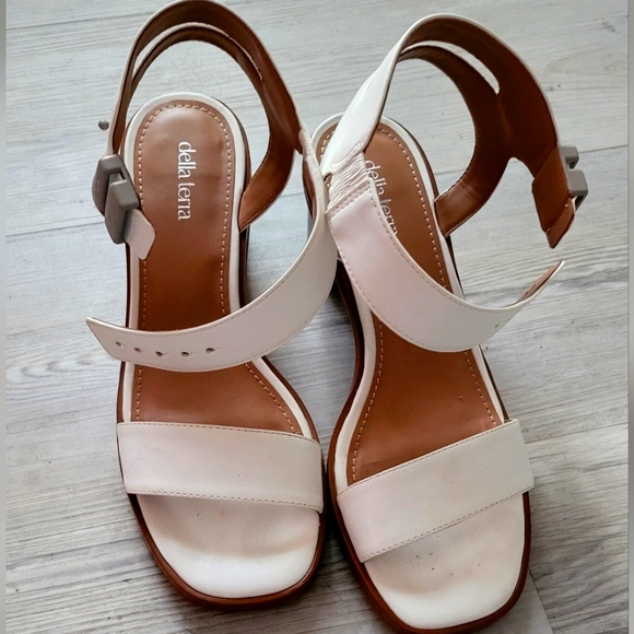 Beautiful Cora Vegan Block Heel Square Toe Sandals - Picture 2 of 12